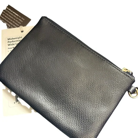 Coach Leather Navy Blue Bow Wristlet - Picture 2 of 4